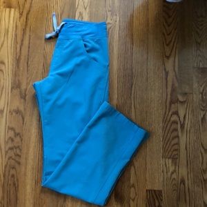 Figs Cargo Scrub Pants Hydrogreen Exclusive Color